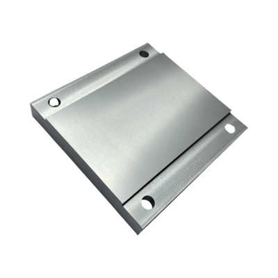 Goede prijs. Op Maat Gemaakte CNC-gefreesde Aluminium Onderdeel voor de Auto-industrie met Natuurlijke Geanodiseerde Afwerking online