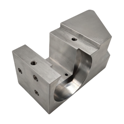 Un buon prezzo. Parti metalliche industriali Servizi di lavorazione CNC su misura in linea